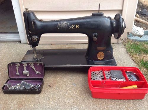 Singer Commercial Sewing Machine Model 1300-2 Artisan HEAD ONLY w/ Extras!