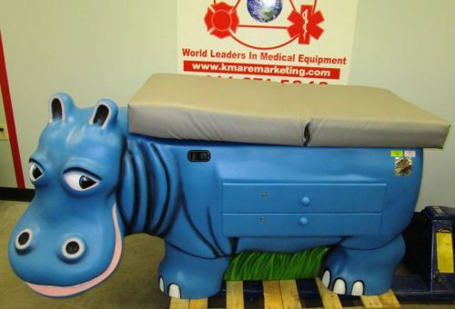 PEDIA PALS ZOO PALS EXAM TABLE, HIPPO STYLE, Reconditioned