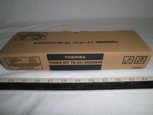Toshiba  TK-05  TONER KIT  -  21203945  -  Fax Machine   Genuine  OEM Part   NEW