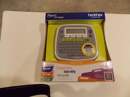 Brother P-touch Easy-to-Use Label Maker PT-D200 w/ Idea Book