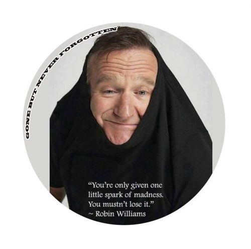 ROBIN WILLIAMS RIP MEMORIAL PINBACK BUTTON Robin Williams RIP PIN BUTTON QUOTE