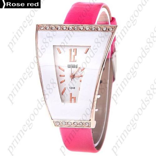 Wide Triangle Rhinestones PU Leather Ladies Quartz Wristwatch Women&#039;s Rose Red