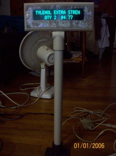 Ultimate Technology PD-1100 customer POS pole display