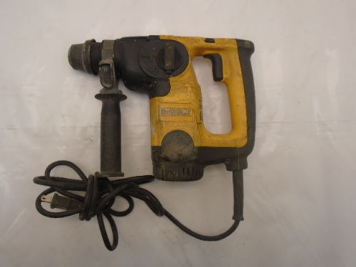 DEWALT SDS ROTARY HAMMER DRILL D25303 USED SEE AVAILABLE PHOTOS