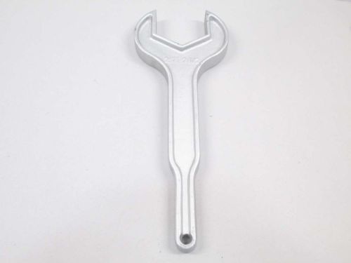 NEW 25H-2-1/2 ALUMINUM 2-1/2 IN WRENCH D441419