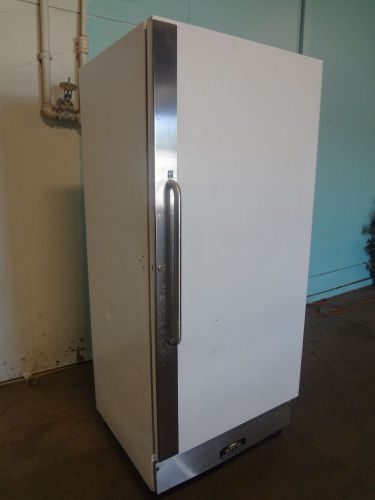 Heavy duty commercial stainless steel &#034;arctic air&#034; 1 door reach in cooler for sale