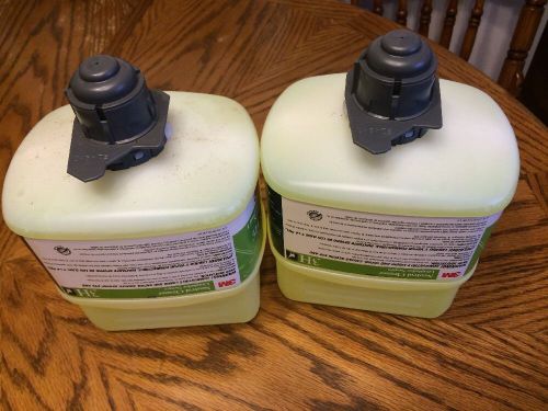 3M 3H Neutral Floor Cleaner, Size 2L, Yellow 2 Bottles
