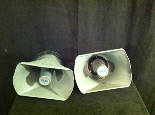 2 speco spc-15r 5x8 25w all weather trumpet horn for sale