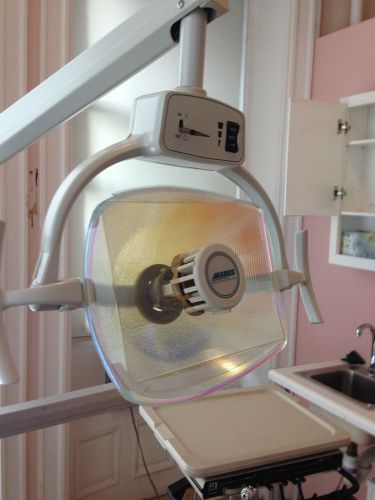 Dental unit with Engle chair, Marus light, Adec cuspidor and Dr. Stool