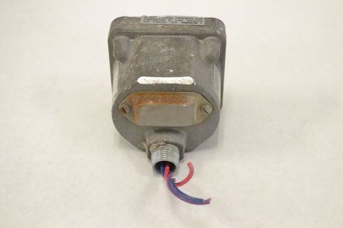 BARKSDALE D1H-H18SS 0.4-18PSI PRESSURE OR VACUUM ACTUATED SWITCH 3A AMP B308009