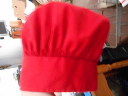 COOKS OR CHEF&#039;S RED VELCO CLOSED COOKING HAT ALL SIZE FITS ALL 100%POLYESTER