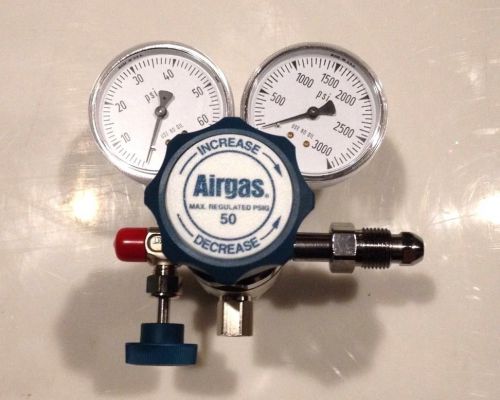 Airgas y12-244b two stage brass 50 psi analytic gas cylinder regulator cga-296 for sale