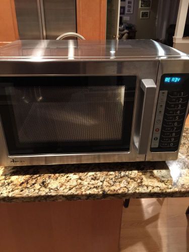amana commercial microwave Oven 1000 Watts RCS10TS