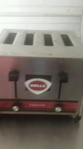 Wells 4 slice commercial toaster