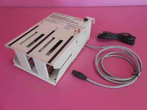 Datascope DPD Defibrillator Battery Charger Station 0992-00-0005 0992-00-0122-01