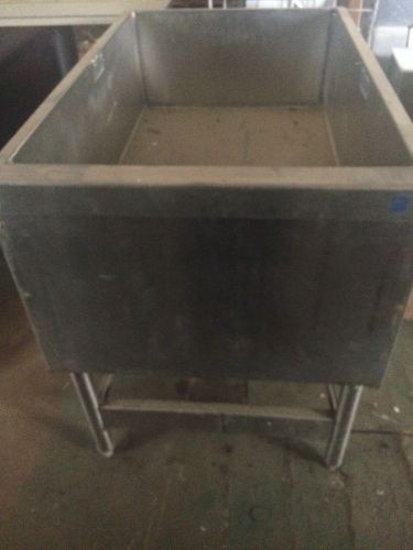 Ice bin w (8) loop coldplate 24 x 38 deep  bar &amp; beverage equipment for sale