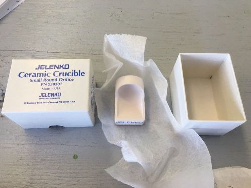 New Jelenko Dental Ceramic Crucible Small Round Orofice PN 250301