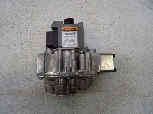 Honeywell VR8300C4035 3/4 x 3/4 Inch Cont. Pilot Dual Automatic LP Gas Valve