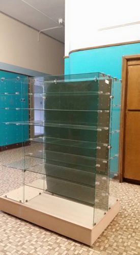 Glass Shelf Display - 3-Sided on Rollers - Local Pick Up Only - Burlington, IA