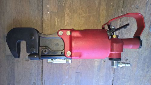 Chicago Pneumatic Riveter CP-0351 351 Awesome Condition ONE YEAR WARRANTY