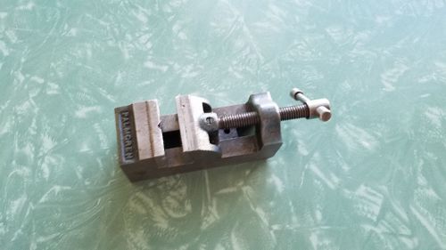 Heavy duty palmgren 4&#034;  machine machinist milling vise. used for sale
