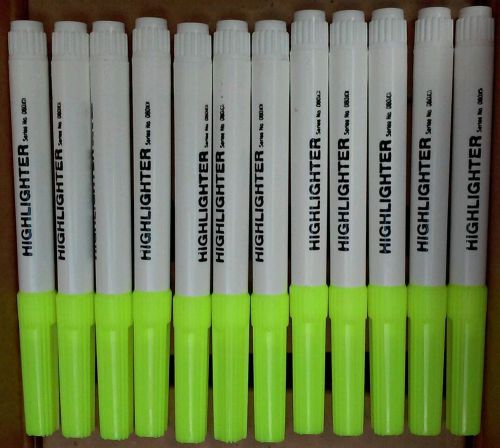 Desk Style Chisel Tip Yellow Highlighter - 12 each Made in USA