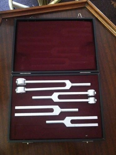 SET OF HOLCO TUNING FORKS