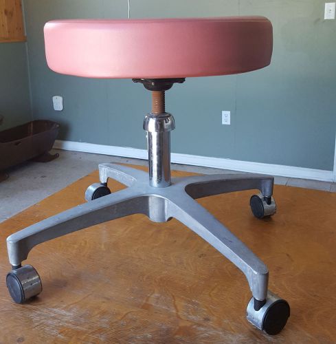 MIDMARK Operators Doctors Adjustable Stool Salmon Color Used