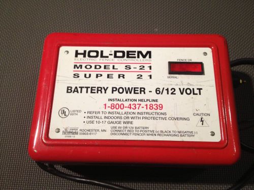HOL-DEM S-21 ELECTRIC FENCE CONTROLLER BATTERY POWER CATTLE HORSE SECURITY NICE