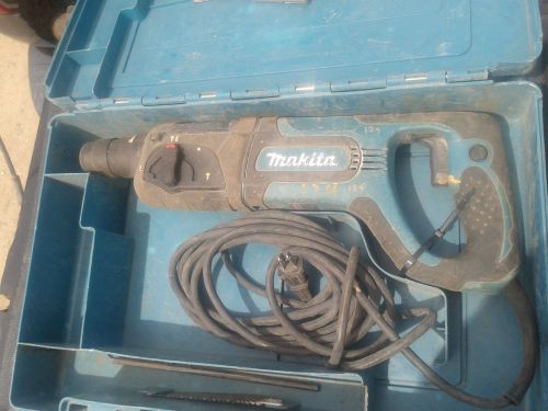 Makita HR2475 1 inch rotary hammer drill with case SDS-plus bits