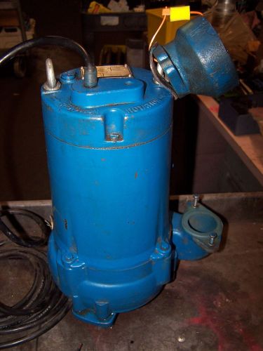 DAYTON TEEL 1 HP SUBMERSIBLE SEWAGE PUMP 460 VAC 210 GPM 30 HD FT TYPE 2P354C