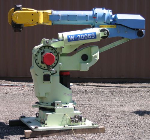 Fanuc s-420i f robot 6-axis, servo driven with learning pendant, r-j2 controller for sale