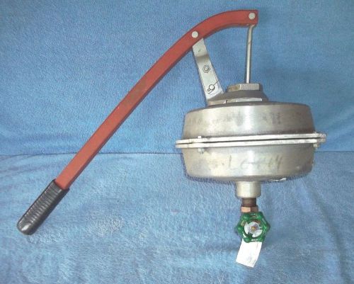 Protek specialties hand diaphragm primer pump dp9   6&#034; to 8&#034;  w 3/4&#034; connection for sale