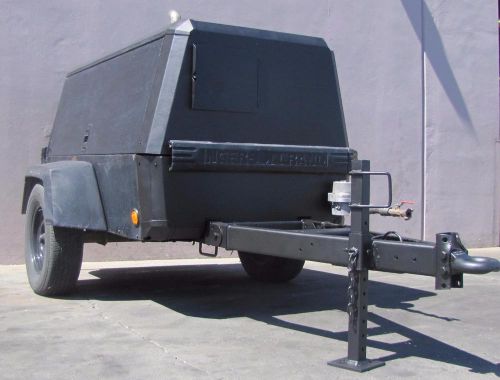 Ingersoll rand 185 cfm rotary screw air compressor john deere diesel trailer for sale