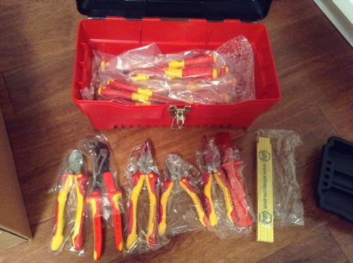 Wiha 32879 25-piece 1000-volt insulated pliers and screwdriver set for sale