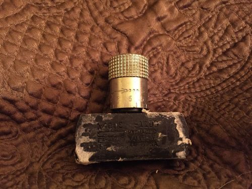 PARKER N400S 1/4 NEEDLE HYDRAULIC VALVE