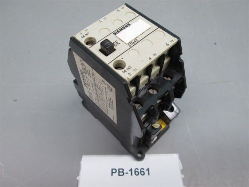 Siemens 3TB42100A Contactor 18 Amp 10 HP 120vac Coil New Old Stock