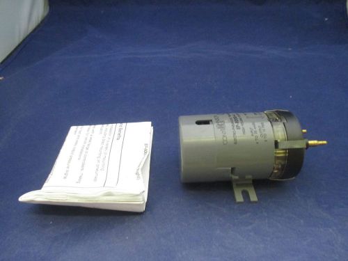 Johnson controls ep-8000-4 electro-pneumatic transducer  new for sale