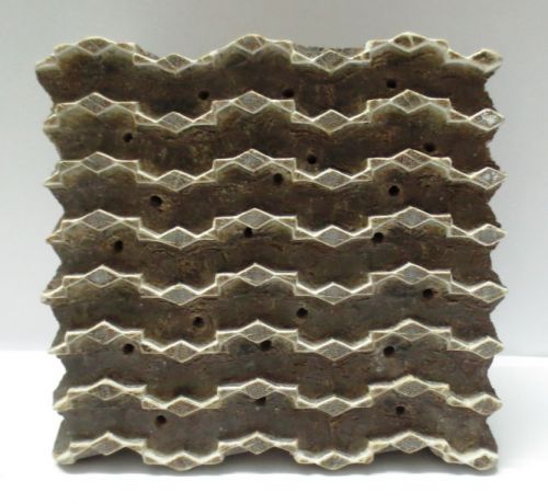 WOODEN HAND CARVED TEXTILE TJAP PRINTER FABRIC BLOCK STAMP VINTAGE DESIGN 02