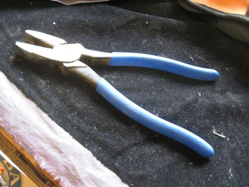 Klein Tools D2000 9NE 9-1/2&#034; Electrician Lineman Side Cutting Pliers