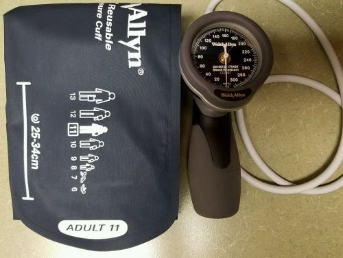 Welch Allyn Trigger Aneroid Blood Pressure Cuff 5098-27 DS6601-300