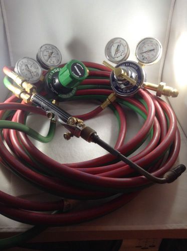 Harris lab torch oxygen/acetylene radnor 2 gauges goodyear hose (lot la) for sale
