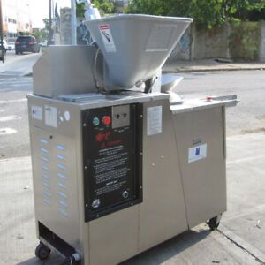 SCALE-O-MATIC S300 AUTOMATIC DOUGH DIVIDER ROUNDER (90 DAY WARRANTY) VIDEOS!!!!