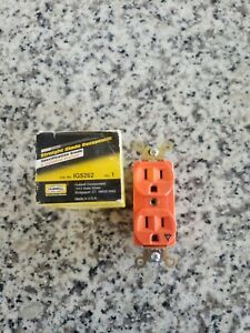 Hubbell IG-5262 Orange ISOLATED GROUND Duplex Receptacle Outlet 15A 125V, NEW!!!