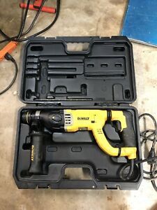 DEWALT D-Handle SDS Hammer Kit - D25263K