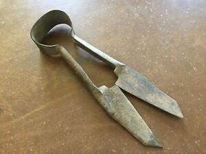 Vintage Sheep Shears Wool Cutters Scissors Metal Farm Hand Tool Rusty Decor