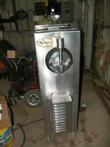 Sweden Soft Serve Ice Cream Machine 220 volts