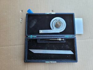 Vintage L.S.STARRETT COMPANY Model No. 359 Precision Universal Protractor