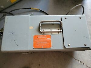 Vintage NAVY AN/USM 117C Oscilloscope with Case, Attachments, untested CW-541B