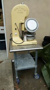 Kaiser Aluminum Dial-O-Matic Pie Press, Model D-301